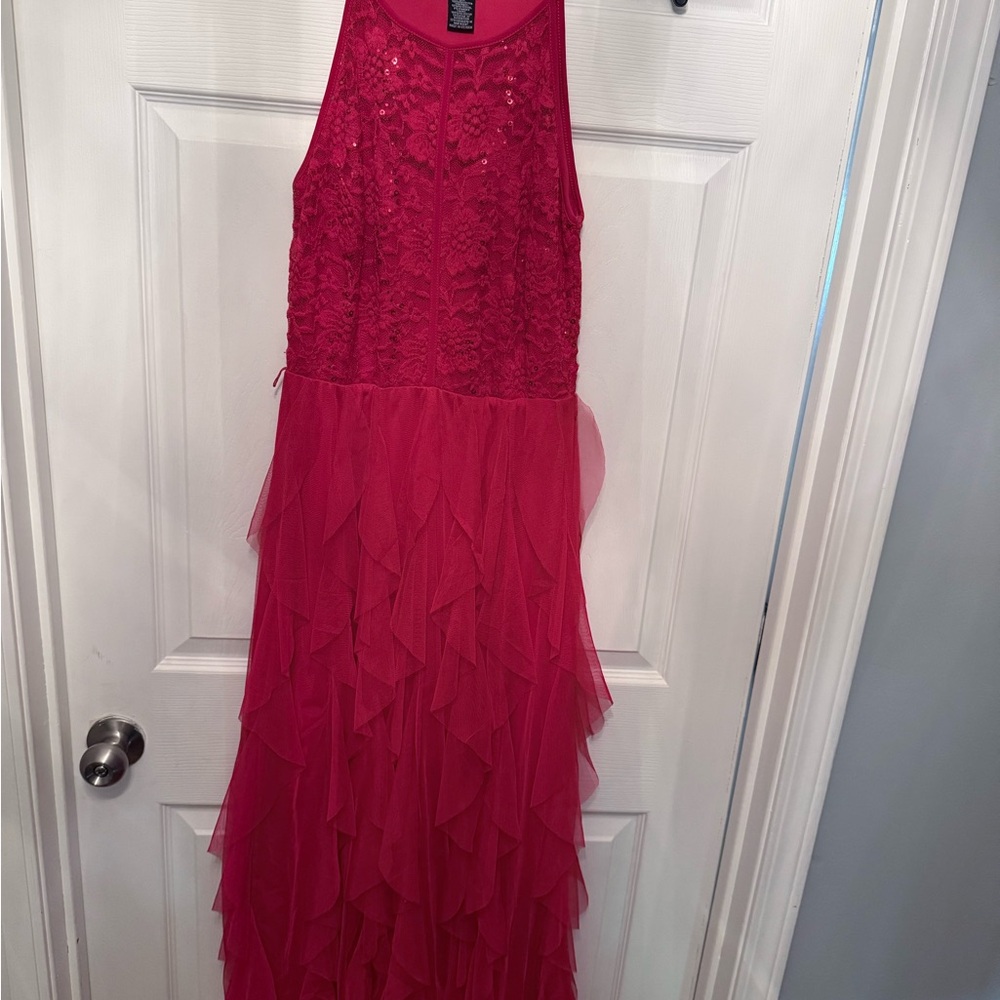 Elegant Red Sleeveless Dress